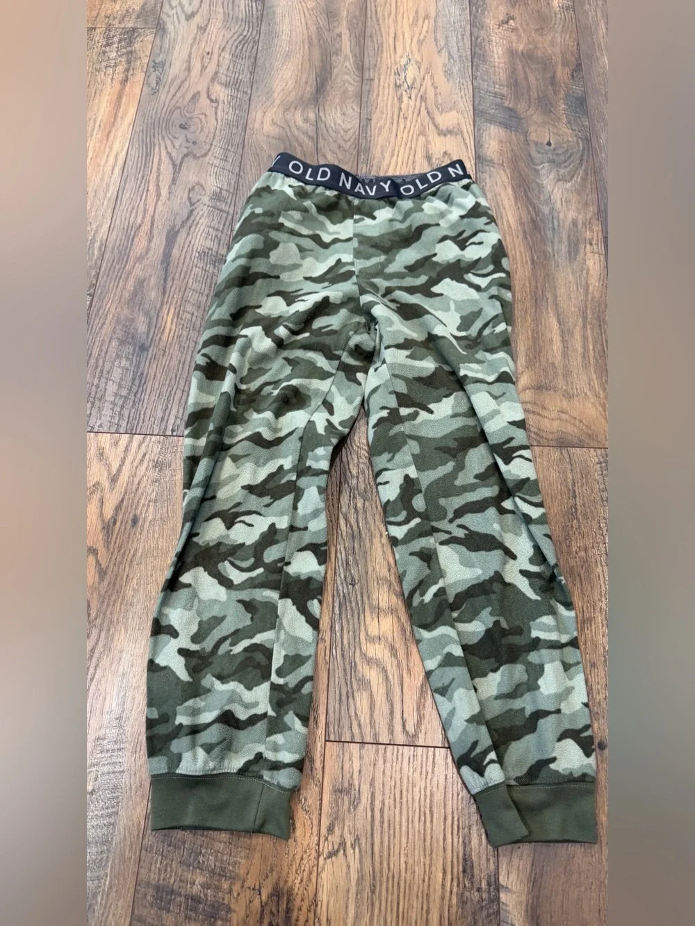 Old Navy Boys Green Camo Pajama Pants, Size Large (10-12)